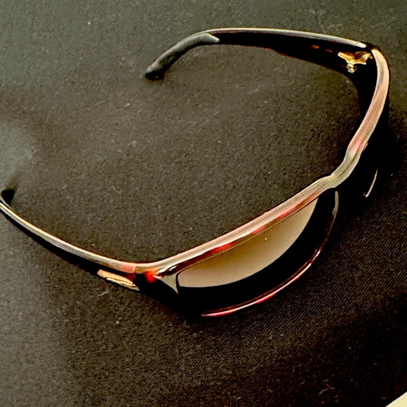SMITH Tortoise Wrap Around Sunglasses - Picture 1 of 5
